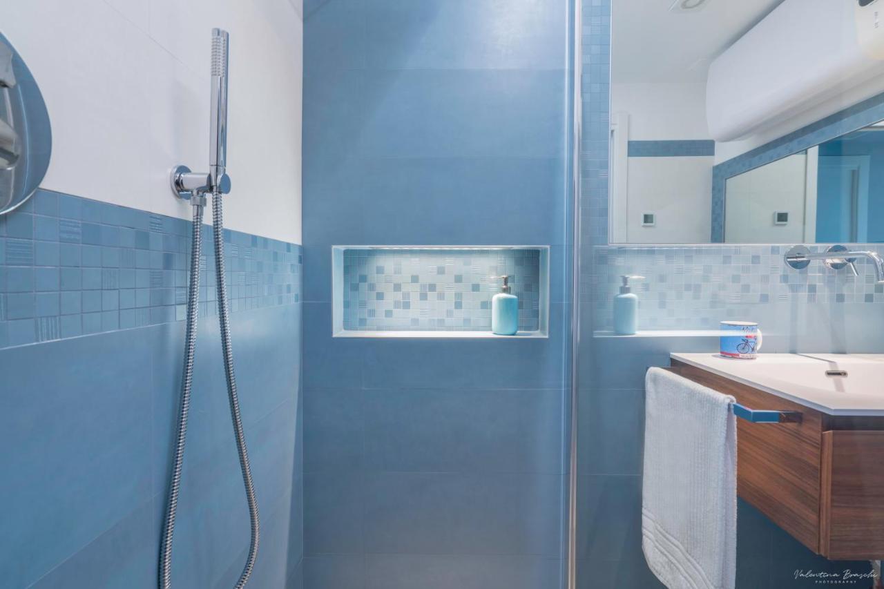 Draisina Bike Apartments Uno Оледжо-Кастелло Экстерьер фото