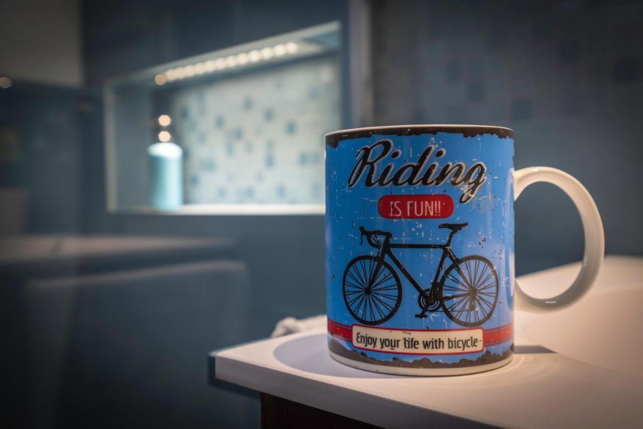 Draisina Bike Apartments Uno Оледжо-Кастелло Экстерьер фото